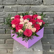 Цветочная композиция из Розы в коробке #REPLACE_PRED# Марков Лес