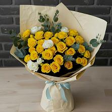 Букет цветов из:  Розы в Марков Лес