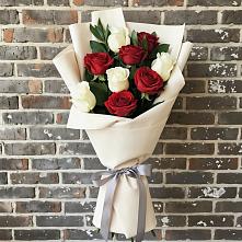 Букет цветов из:  Розы #REPLACE_PRED# Марков Лес