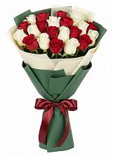 Букет Микс из красных и белых роз #REPLACE_PRED# Марков Лес