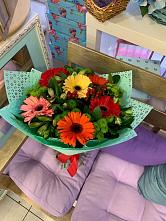 Букет цветов из:  Герберы, Хризантемы и Альстромерии #REPLACE_PRED# Марков Лес