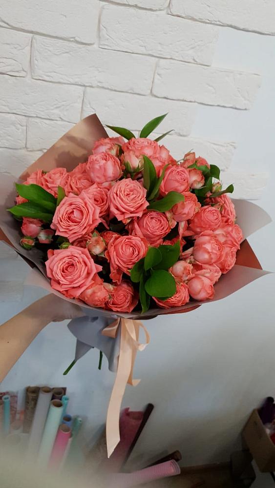 Букет цветов из: Розы в Марков Лес