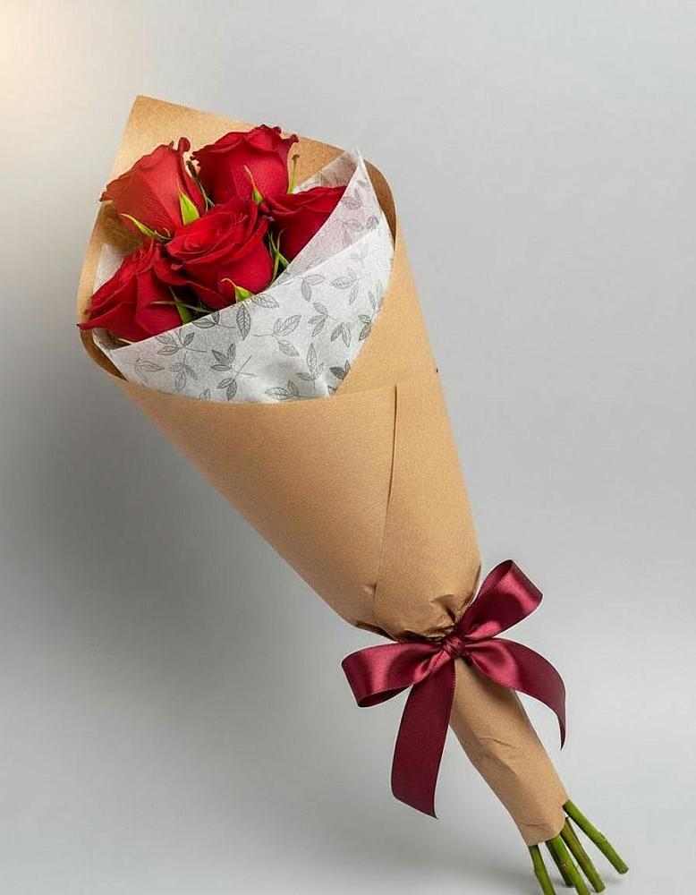 Букет цветов из: Розы в Марков Лес