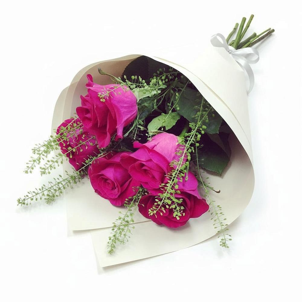 Букет цветов из: Розы в Марков Лес