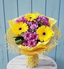 Букет цветов из:  Хризантемы и Герберы в Марков Лес