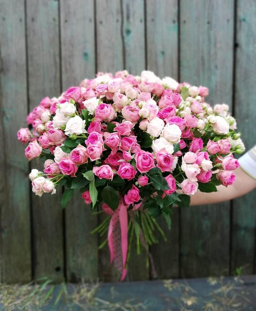 Букет Розовые кустовые розы Натали и Лав Лидия в Марков Лес