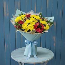 Букет цветов из:  Альстромерии и Хризантемы в Марков Лес
