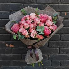 Букет цветов из:  Розы в Марков Лес